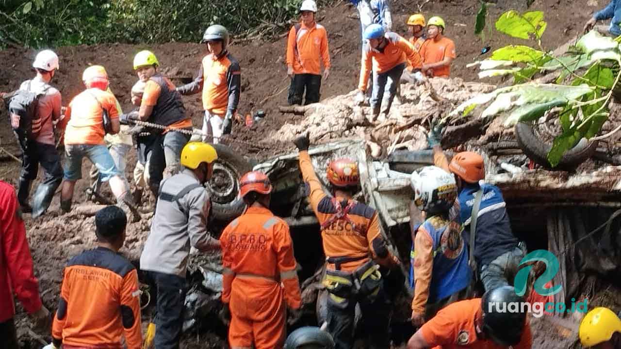 Kronologi Evakuasi Tim SAR