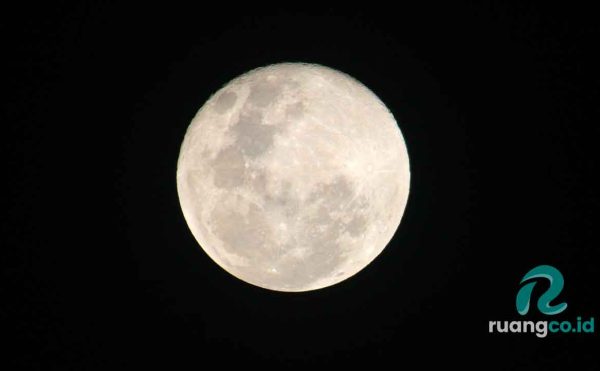 Fenomena Bulan Purnama 2025