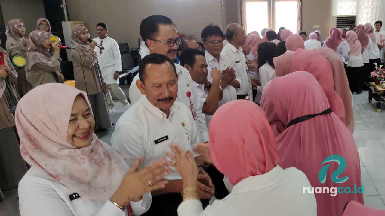 Halal Bihalal Disperpusip Jatim