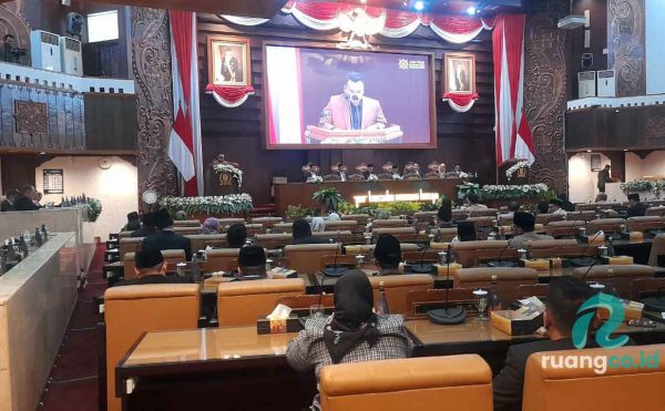 Dukungan DPRD Jatim terhadap LKPJ Gubernur