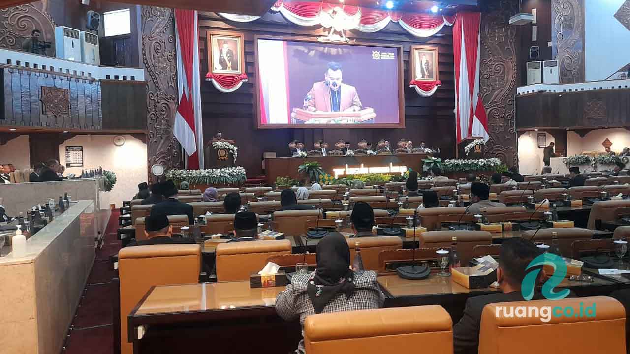 Dukungan DPRD Jatim terhadap LKPJ Gubernur