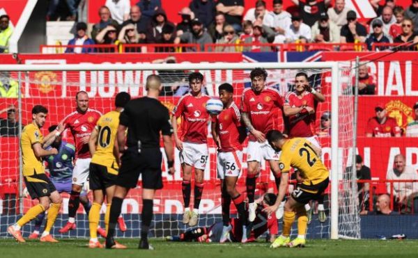 Manchester United harus mengakui Keunggulan Wolverhampton Wanderers. (Dok. Official Manchester United)