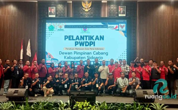 Pelantikan PWDPI Sidoarjo