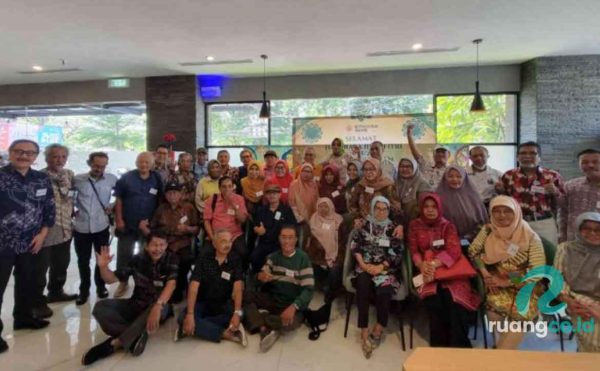 Reuni Syawalan Alumni AWS