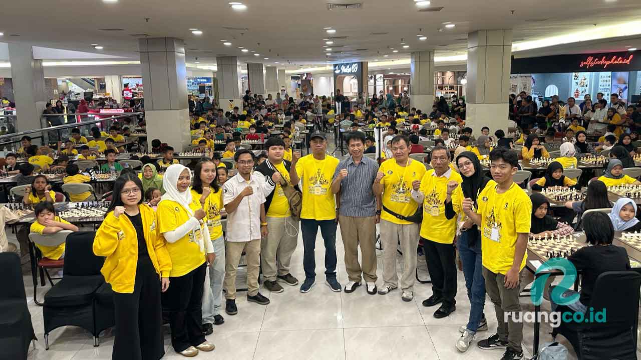 Cap Kapal Checkmate 2025