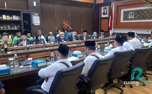 Diskriminasi guru madrasah