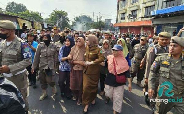 Penggusuran PKL Sidoarjo