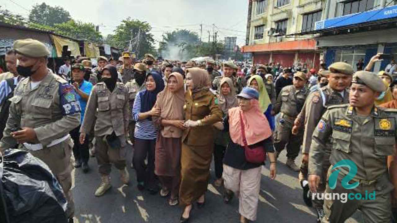 Penggusuran PKL Sidoarjo