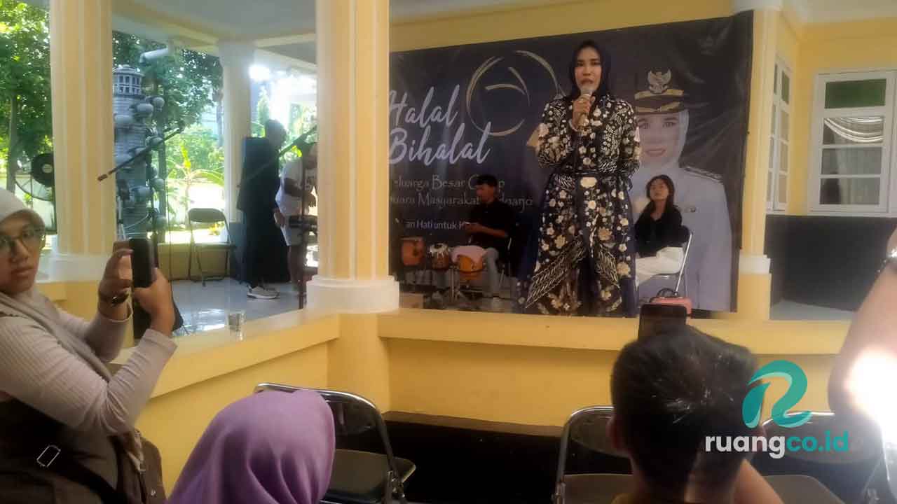 Kritik Wakil Bupati Sidoarjo pada Halal Bihalal Group SMS