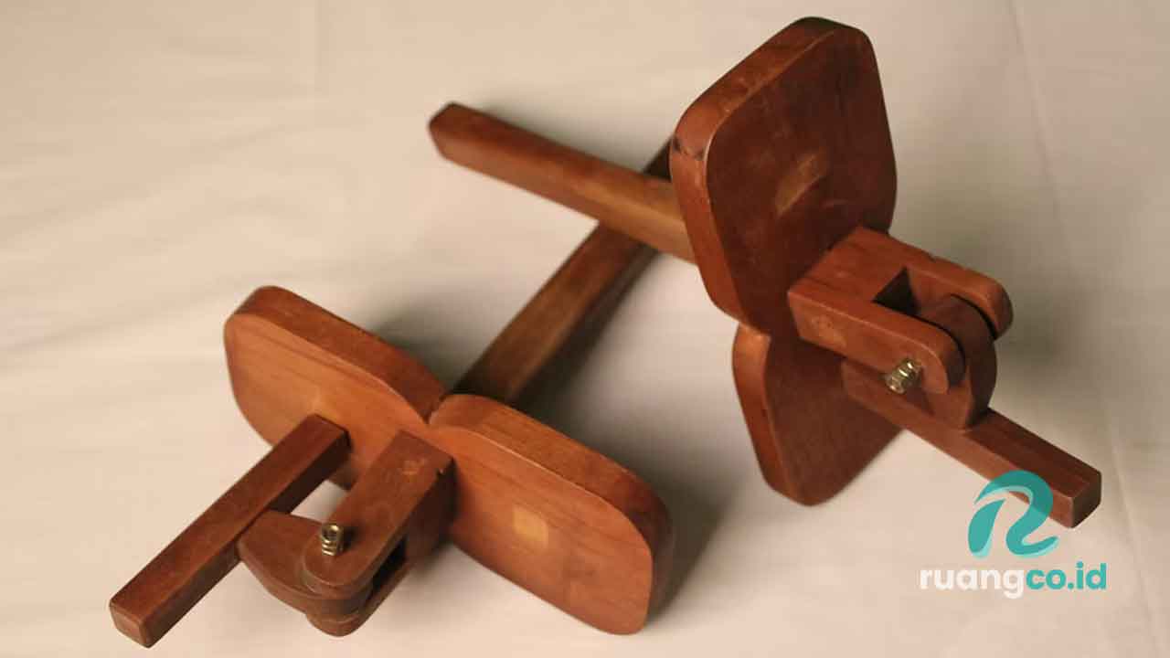 Crotalus Kamis Putih