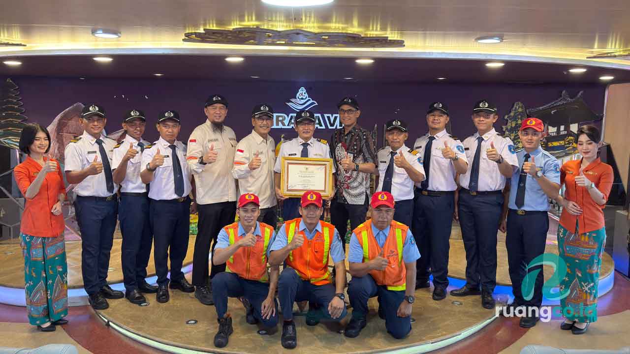 PT Dharma Lautan Utama