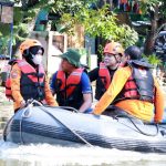 aksi bersih sungai Surabaya