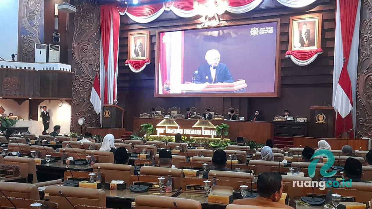 Interupsi Pansus Bank Jatim