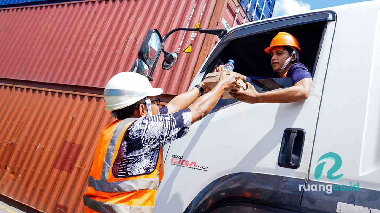 Program CSR Pelindo Peduli