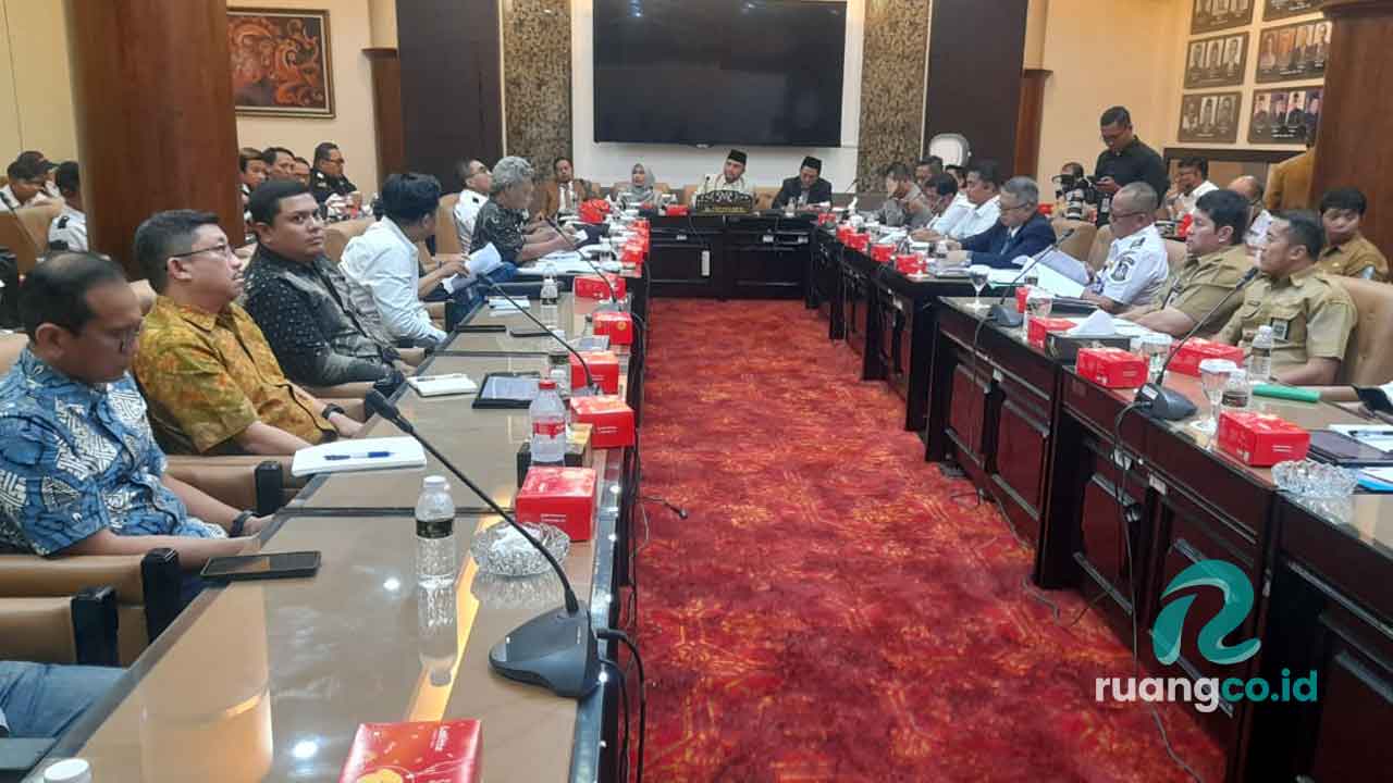 Protes Driver Online Soal Potongan Tarif Ilegal