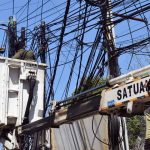 Pencabutan kabel ilegal Surabaya