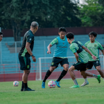 Pemain Persebaya Berlatih dalam Persiapan Menghadapi Persik Kediri. (Dok. Official Persebaya)