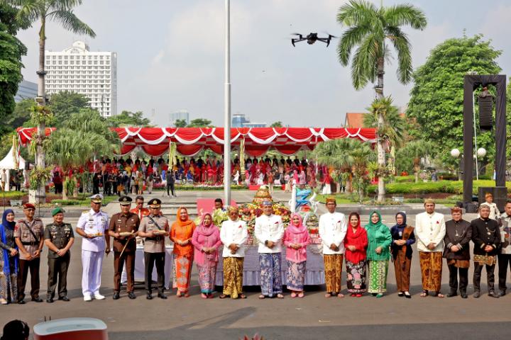 Surabaya Lawan Kemiskinan