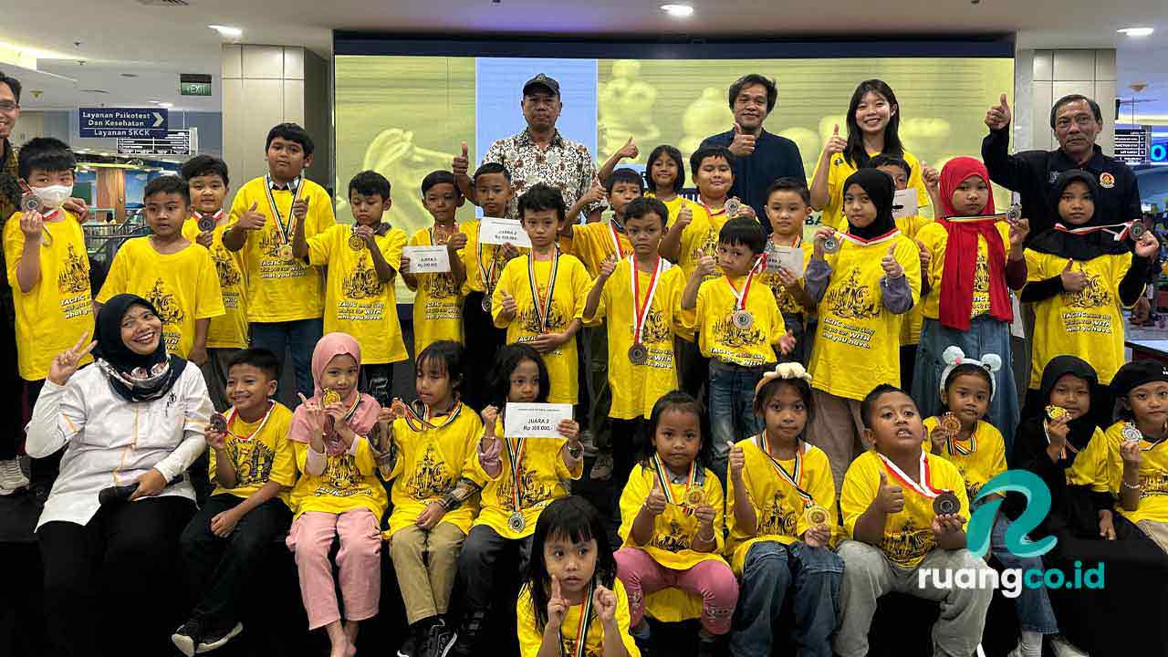 Geliat Catur Anak Surabaya