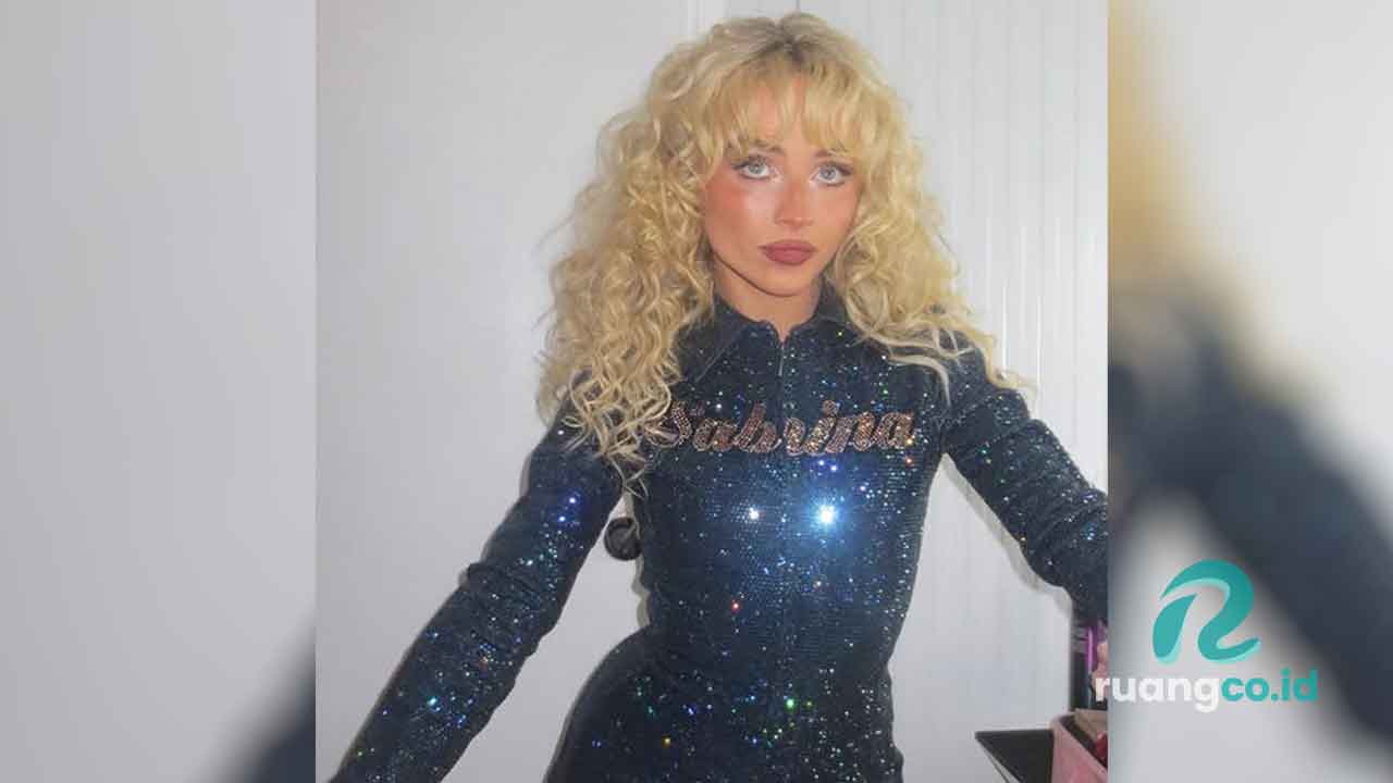 Sabrina Carpenter Rilis Album Man’s Best Friend