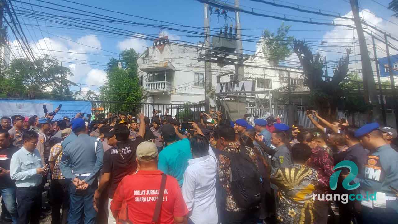 Eksekusi Gedung Bersejarah