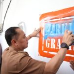 Penertiban parkir rumah makan Surabaya