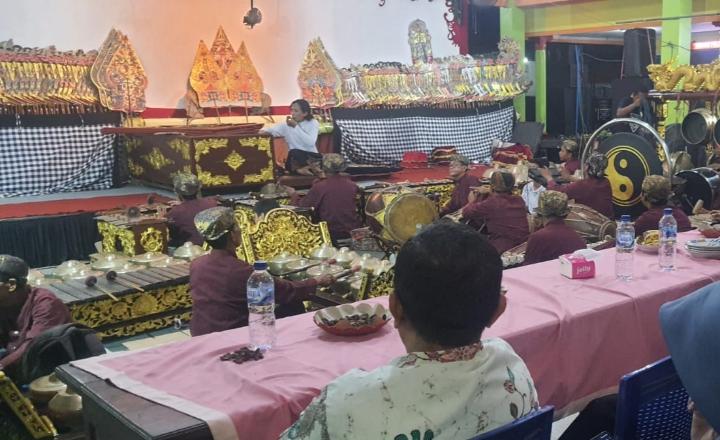 Ruwat Desa Pademonegoro