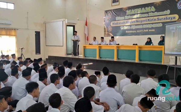 MAN Surabaya Cegah Judi Online