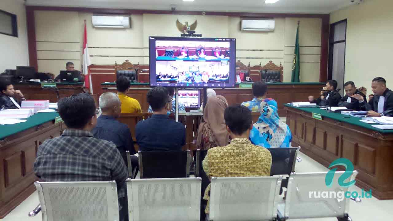 Skandal korupsi RPHU Lamongan