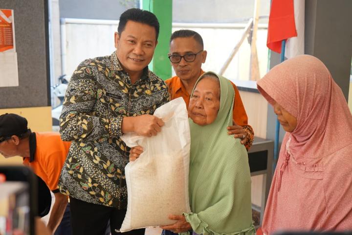 Bantuan beras 80 ton Presiden Prabowo