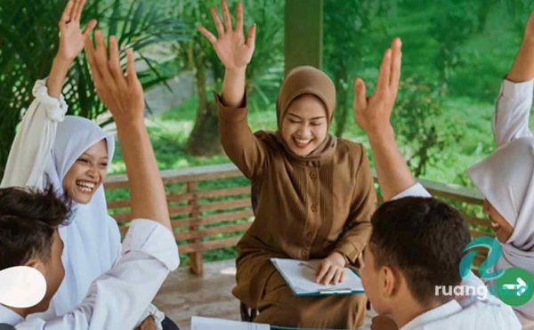 gaji guru Sekolah Rakyat