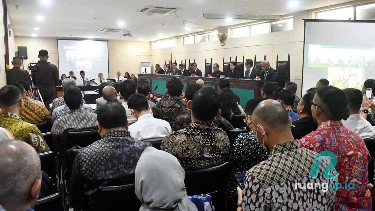 sidang kartel pinjol
