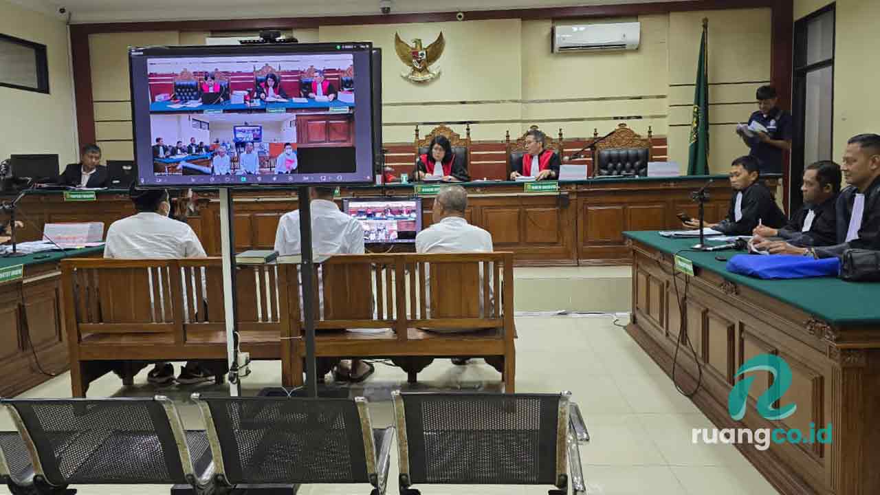 Sidang korupsi RPHU Lamongan