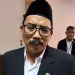 DPRD Jatim hentikan kunjungan luar negeri