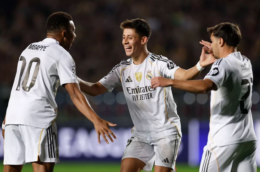 Pemain Real Madrid Merayakan Kemenangan di Pertandingan Liga Champions Matchday Kedua 1 Oktober 2025. (c) Official Real Madrid