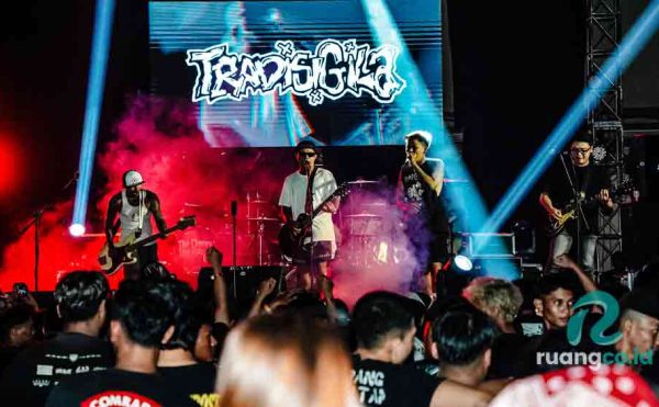 Album kedua Tradisigila