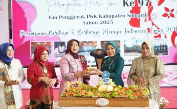 Hari Ibu TP PKK Sidoarjo