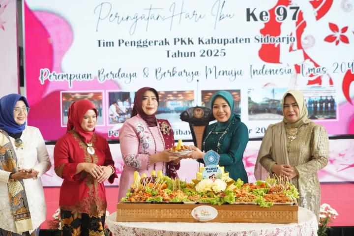 Hari Ibu TP PKK Sidoarjo