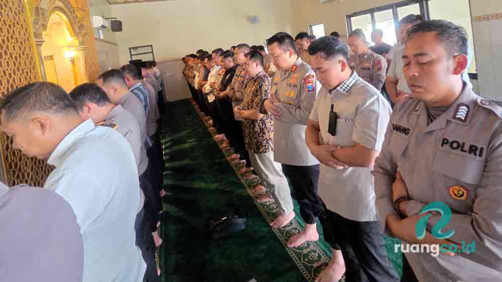 Sholat Ghaib Polres Mojokerto Kota