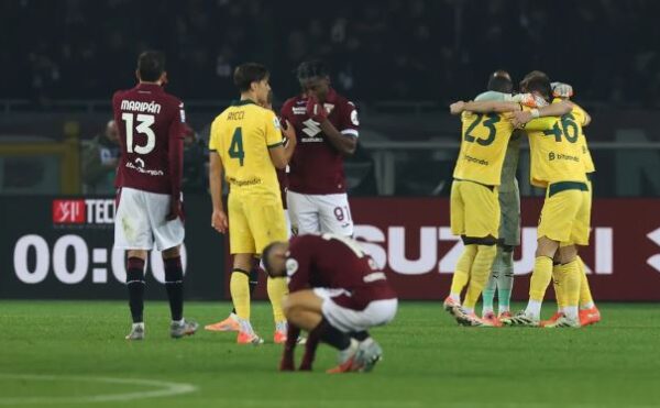 Pemain AC Milan Merayakan Kemenangan atas Torino 2-3. (Pho : Official AC Milan)