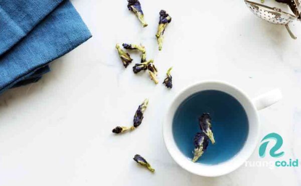 Blue matcha bunga telang