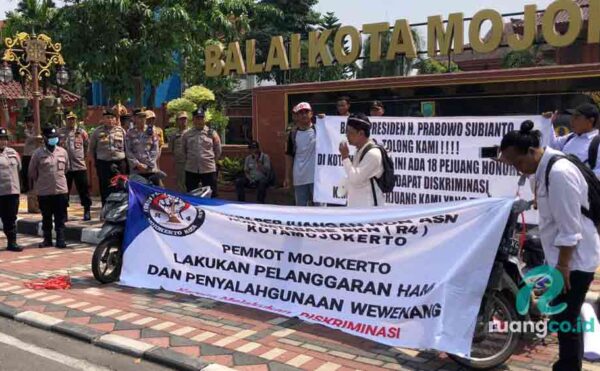 Aksi damai Kota Mojokerto