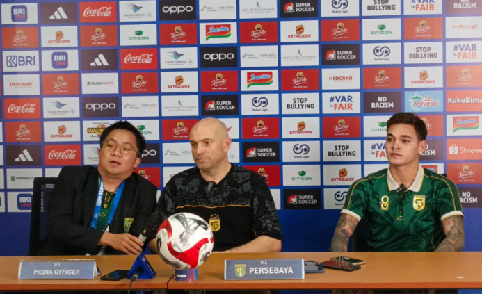 Bernardo Tavares Bangga dengan Semangat Tim PERSEBAYA saat Bertanding. (Dok Istimewa)