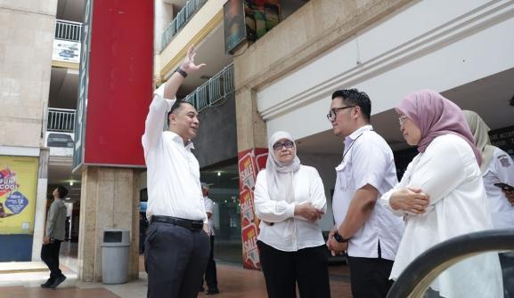 Revitalisasi Hi-Tech Mall Surabaya