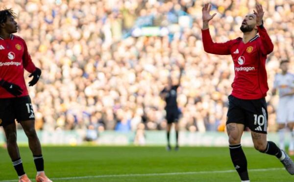 Matheus Cunha mencetak gol untuk Manchester United melawan Leeds United. (c) Official ManUtd