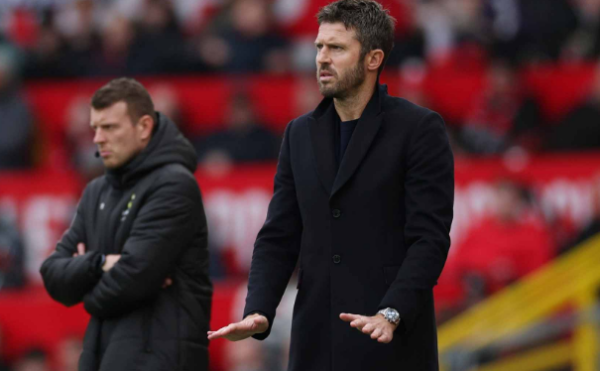 Michael Carrick mengawal Manchester United di liga inggris (Dok. Official MaUtd)