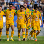 Pemain PERSEBAYA merayakan Kemenangan Saat menghadapi PSIM Yogyakarta. (Dok. Official Persebaya)