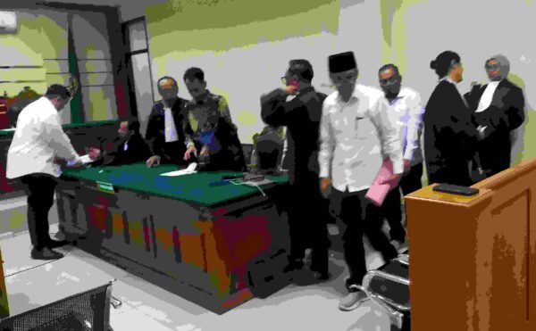 Sidang dana hibah