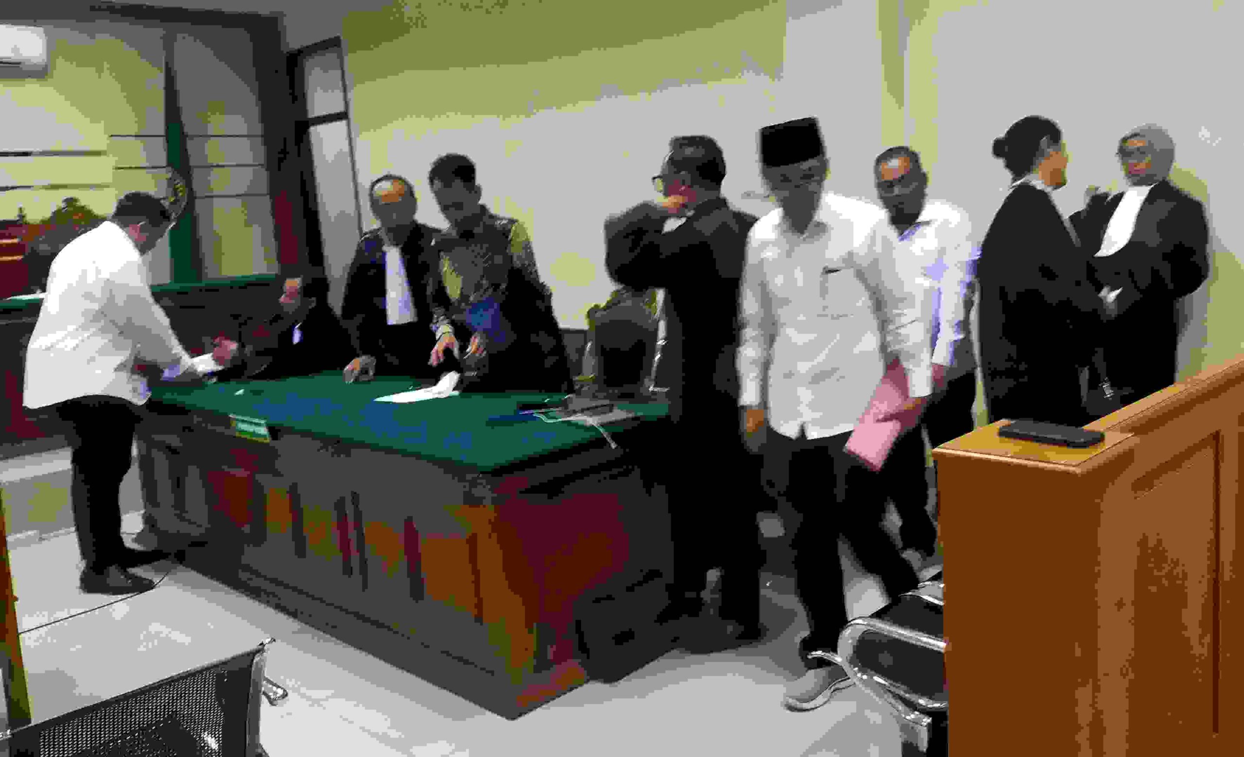 Sidang dana hibah
