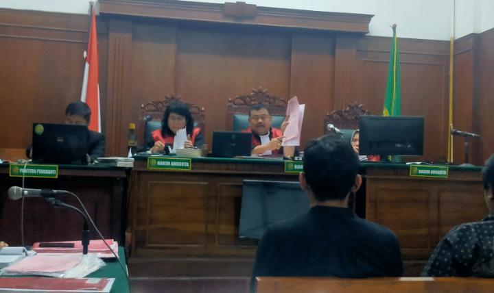 Saksi pelapor Penggelapan mobil